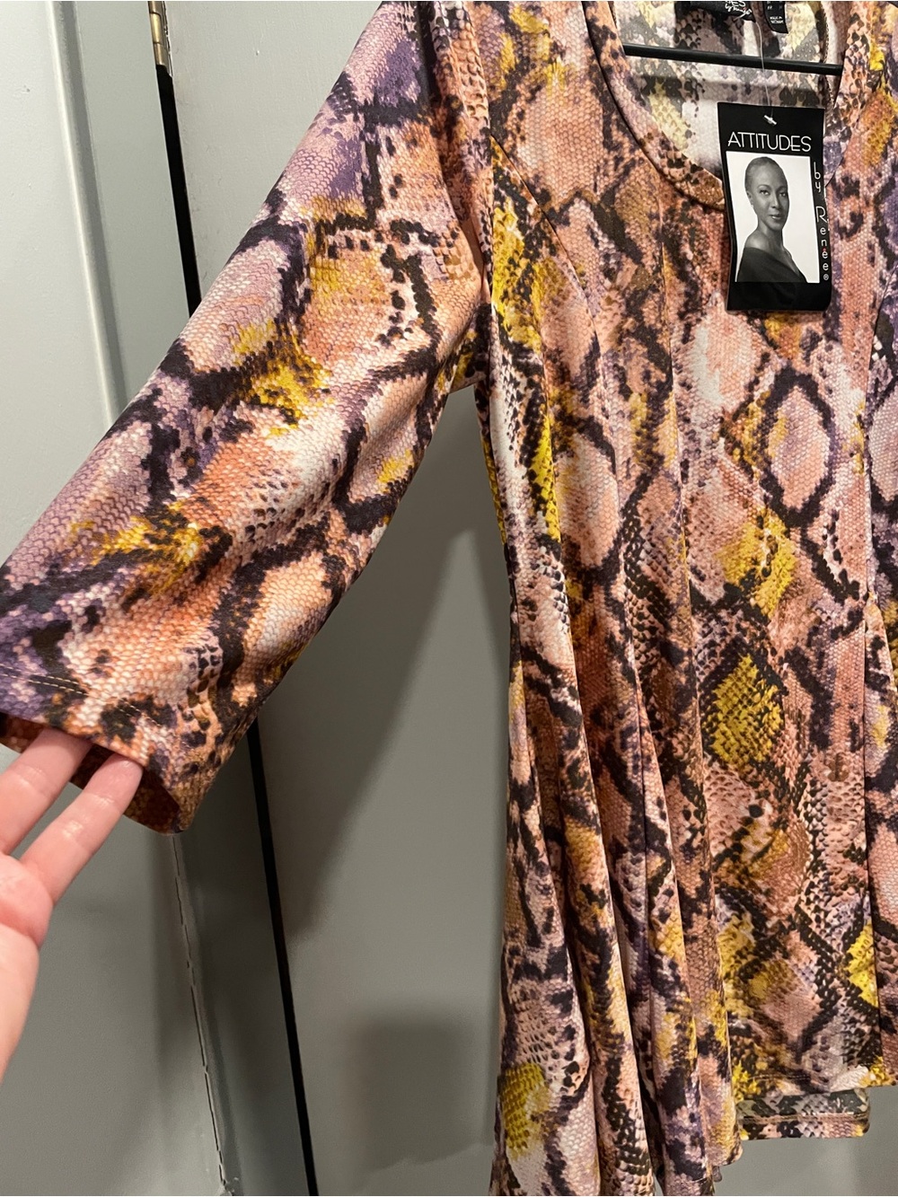 Attitudes by Renee Pink, Yellow & Purple Snake-Print Tunic size S - Picture 5 of 9